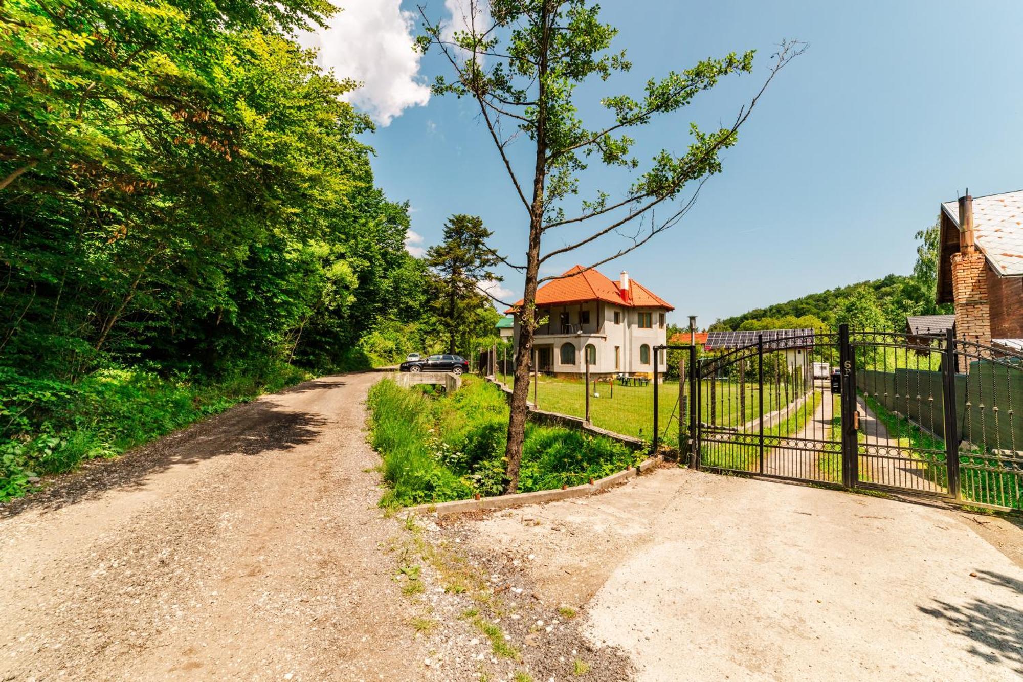 브라쇼브 Casa Poiana Soarelui 빌라 외부 사진